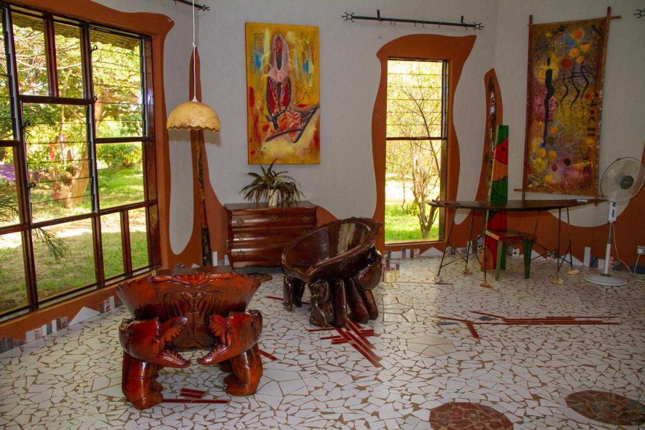 Mama Africa Art Residence & Art Center Gambia Tanji Extérieur photo